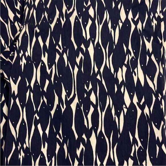 Lilly Pulitzer Capri NWT Cropped Luxury Capris New School Fish - size 4 - Picture 4 of 9